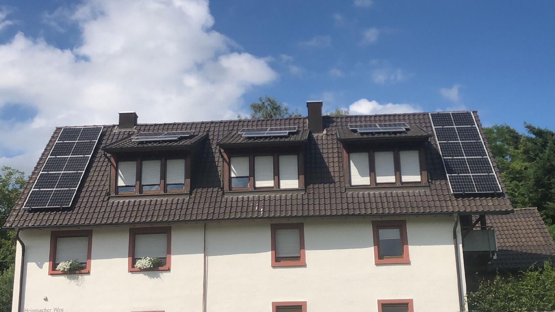 Die PV-Anlage erfüllt meine Erwartungen vollständig. in 